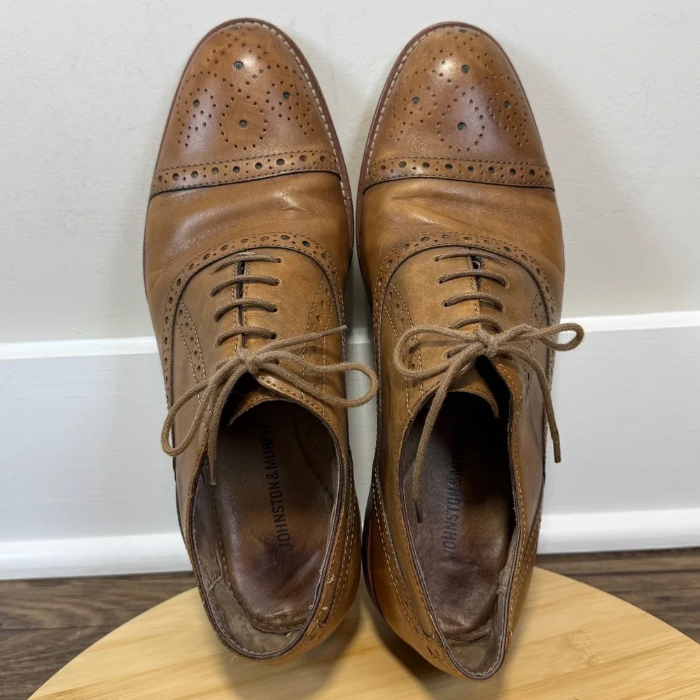 Johnston & Murphy Oxford Mens 8.5M Tan Brogue Cap Toe Classic Preppy Office Wear